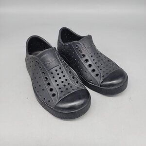 Native Toddler Boys Water Shoes Size 10